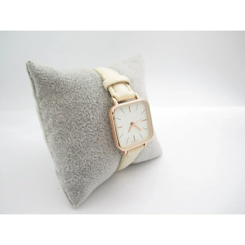 Women Charming‎ Charlie Quartz WR Analog Dial Causal Watch (G609)